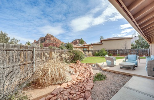Sedona Cottage | 4 Mi to Uptown Sedona: Desert Home w/Mtn Views!