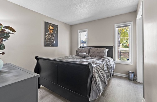 Greensboro House | 4 Miles From Kindred - KNG QN + 2TWNs w/Pool Table
