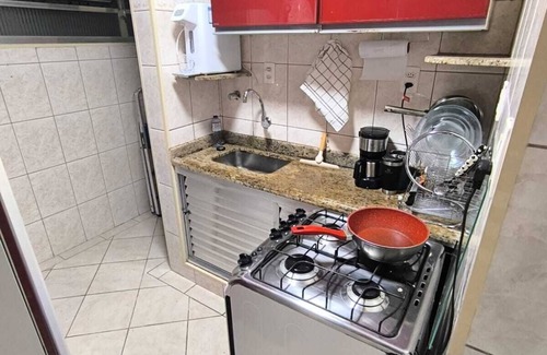 Santos Apartment | 4 min walk to the beach, complete apartment!