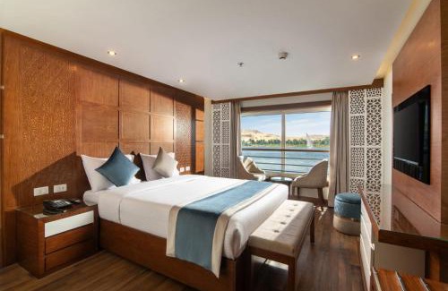 Qena Boat Rental | 4 nighhts luxury Nile cruise from Luxor to Aswan