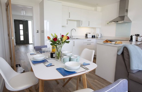 Bolberry Cottage | 4 OCEAN REACH, pet friendly, with a garden in Bolberry