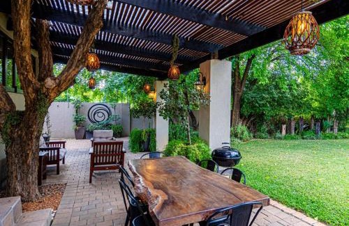 Greater Johannesburg Metropolitan Area Apartment | 4 On Mangaan