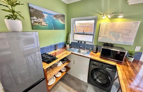 Knysna Central Apartment | 4 on Meerenbosch's Boma unit