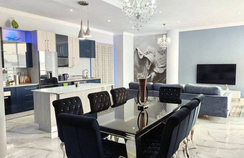 Downtown Johannesburg Apartment | 4 on Pritchard