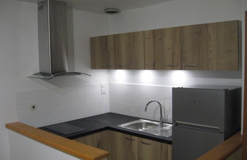 Le Malzieu-Ville House | 4 pers Apartment - In the heart of the historic medieval center of Le Malzieu-Ville