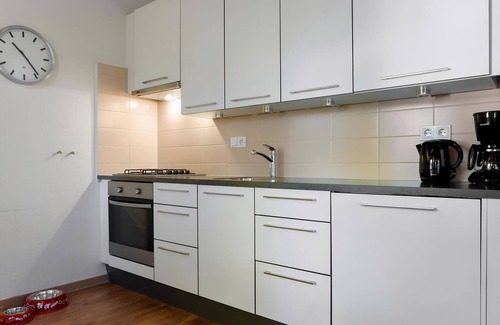 Stadtkyll House | 4-person dog bungalow in the holiday park Landal Wirfttal