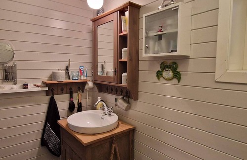 Kvaenangen House | 4 person holiday home in Sørstraumen
