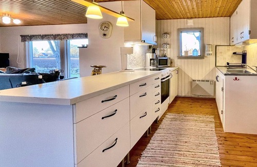 Farjestaden House | 4 person holiday home in FÄRJESTADEN
