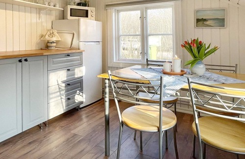 Farjestaden House | 4 person holiday home in FÄRJESTADEN-By Traum