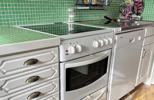Fargelanda House | 4 person holiday home in FÄRGELANDA