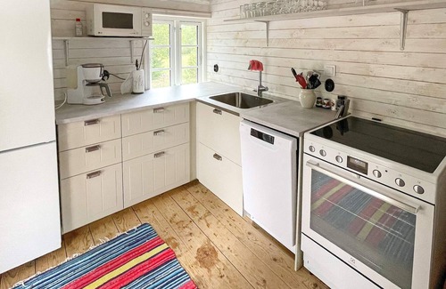 Ryd House | 4 person holiday home in HÄRADSBÄCK