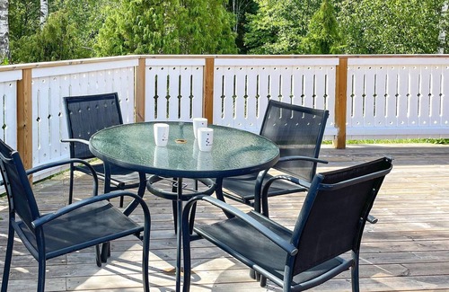 Ryd House | 4 person holiday home in HÄRADSBÄCK