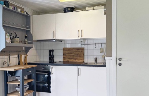 Ljungskile House | 4 person holiday home in Ljungskile