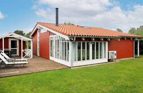 Sjaelborg House | 4 person holiday home in Esbjerg V