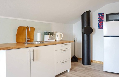 Kungshamn House | 4 person holiday home in KUNGSHAMN-By Traum