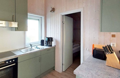 Lensterstrand House | 4 person holiday home in GROEMITZ