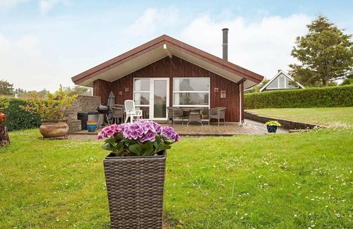 Sjaelborg House | 4 person holiday home in Esbjerg V
