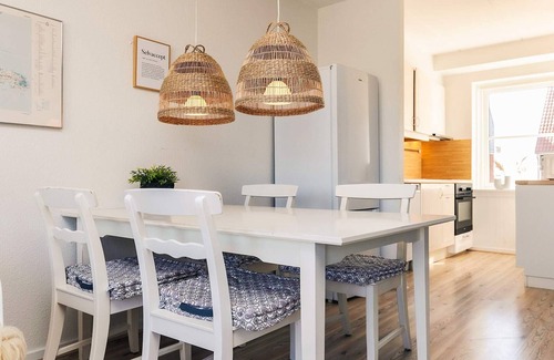 Borre Apartment | 4 person holiday home on a holiday park in Borre