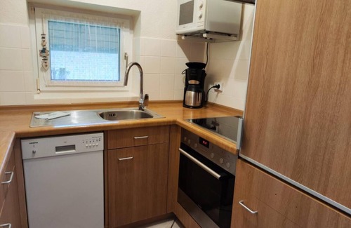 Norderteil House | 4 person vacation home with two showers and toilets in second row to the dike in Otterndorf
