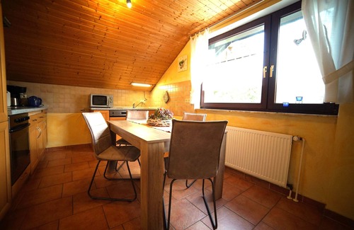 Bad Harzburg Apartment | 4 Personen Ferienwohnung im Wald mit Kamin, 84m², 3 Zimmer - 4 Personen Ferienwohnung im Wald mit