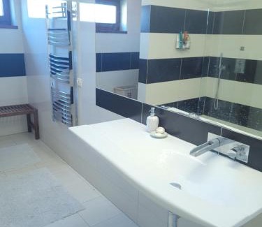 Lomianki House | 4 pory roku