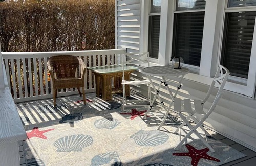 Long Branch House | 4 Private Rooms Retreat Full Floor Access