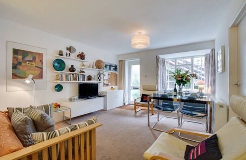 St Ives Cottage | 4 Redfern Court