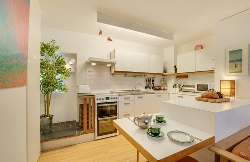 St Ives Cottage | 4 Redfern Court