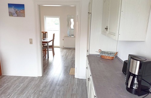 Edesheim Apartment | 4 room apartement, 2 bedrooms, air conditioning, also suitable for fitters