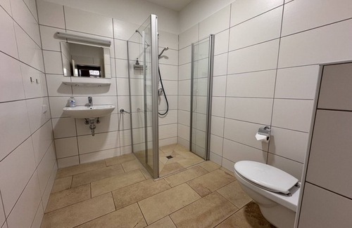 Eutritzsch Apartment | 4-Room Apartment (L3/L4) – Newly Renovated and Quie