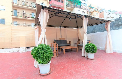 La Maternitat i Sant Ramon Apartment | (4) ROOM PRIVATE INDIVIDUAL WITH SUNNY TERRACE OF 200 M2