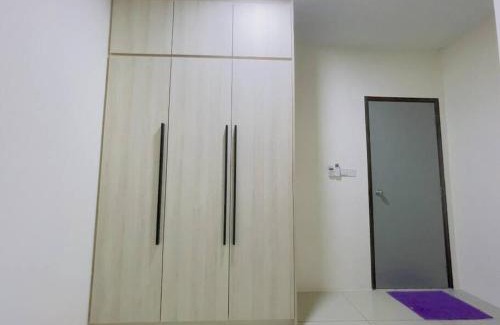 Ijok House | 4 Room Sweet Home 12pax @ Puncak Alam