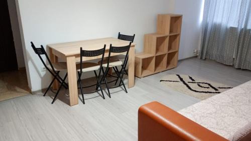 Tulcea Apartment | 4 Rooms Apartment