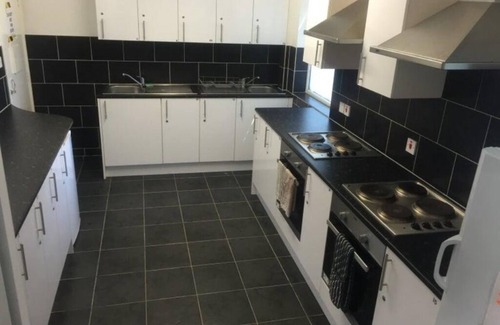 Faversham House | 4 Rooms Collated together within a Homestay