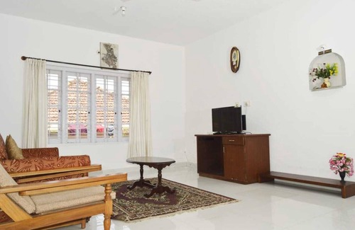 Madikeri House | 4 ROOMS HOMESTAY in RANGE VIEW (2 BEDROOM A + B )
