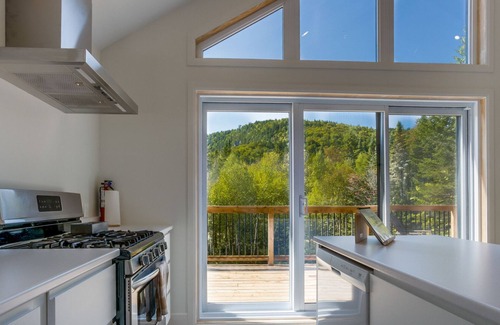 Saint-Raymond Ski Chalet | 4-season cottage at the gateway to the Bras-du-Nord Valley in Saint-Raymond