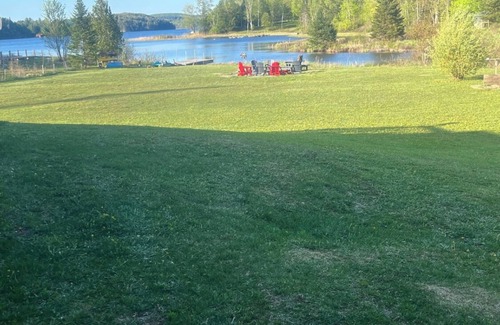 McMurrich/Monteith Cottage | 4 Season Cottage on Doe Lake - w/Sauna, AC & Kayaks