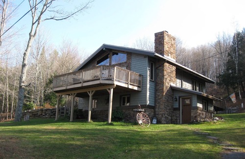 Hensonville House | 4 SEASON VACATION RENTAL