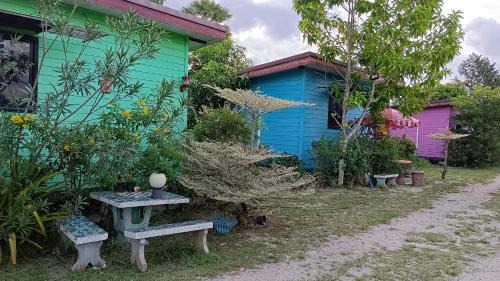 Lan Saka Resort | 4 seasons mini house