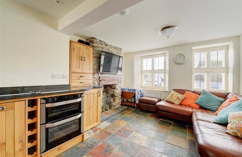 Looe Cottage | 4 Seaview