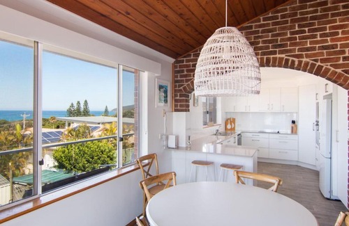 Forster House | 4 Seaview Street