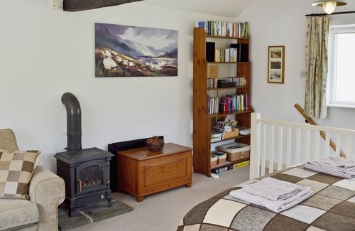 Eyam Cottage | 4 star detached holiday cottage, perfect for a romantic getaway for 2