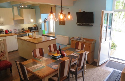 Bourg-Charente House | 4 - Star Holiday Home on the Charente River.