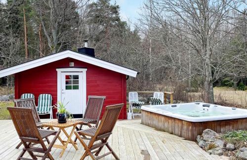 Bro House | 4 star holiday home in BRO