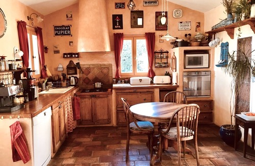 La Bruguiere House | 4 star home KINTANA, heated child-safe pool, near Uzès