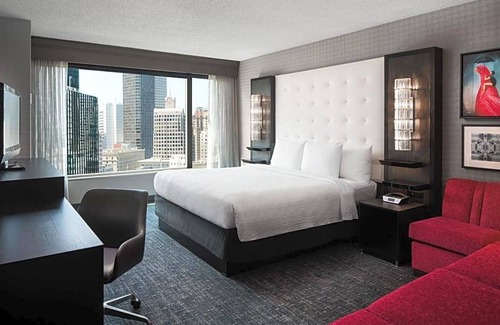 Downtown San Francisco Hotel | 4-Star Hotel ∙ The Clancy, Autograph Collection
