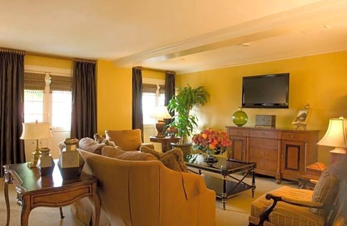 French Quarter Hotel | 4-Star Hotel ∙ Bienville House