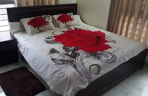 Basundhara Residential Area Apartment | 4 star standard apartment. from airport, Gulshan, Banani and shopping complex.