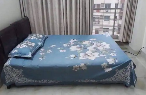 Basundhara Residential Area Apartment | 4 star standard apartment. from airport, Gulshan, Banani and shopping complex.