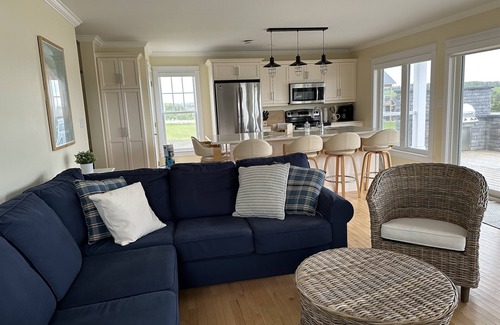 French River House | 4 Star Vacation home